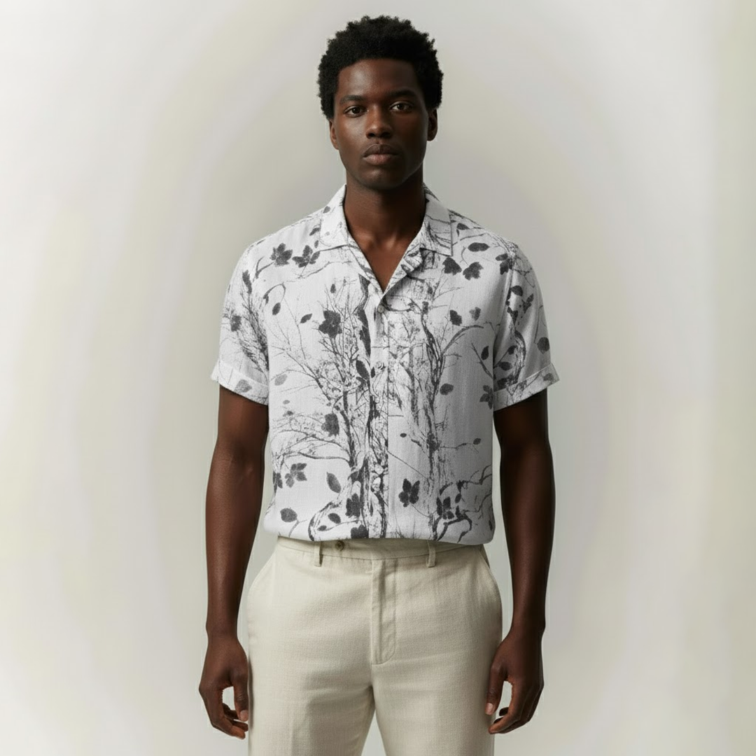 Camisa Manga Curta Estampada Lince Floral